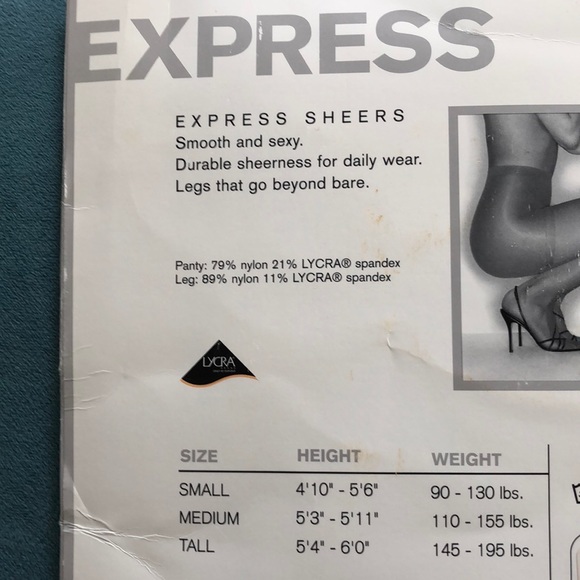 Slip, Lacy Gloves, Express Pantyhose - Picture 3 of 7